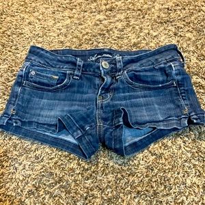 American eagle stretch shortie shorts size 0